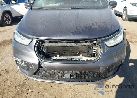 2022 Chrysler Pacifica Touring L z USA, uszkodzony, nr VIN 2C4RC1BG2NR148663